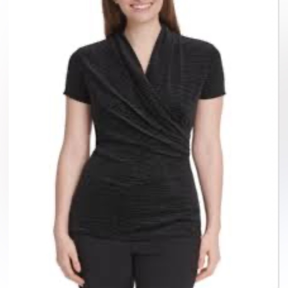 DKNY Surplice V-Neck Side Ruched Short Sleeve Top/s - Picture 2 of 6